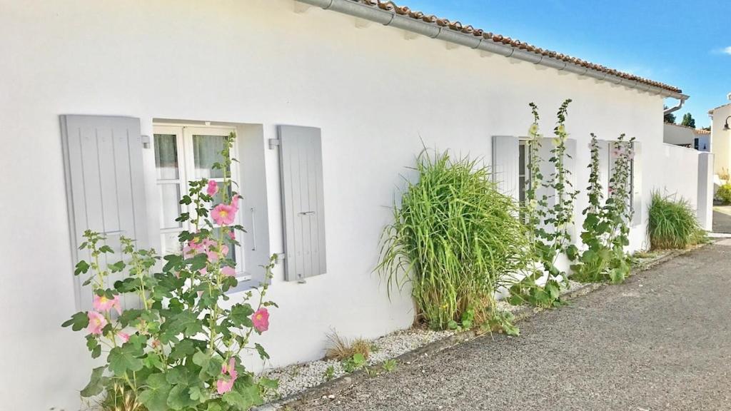 Le Clos Des Flots - L'Ocean La Flotte Buitenkant foto